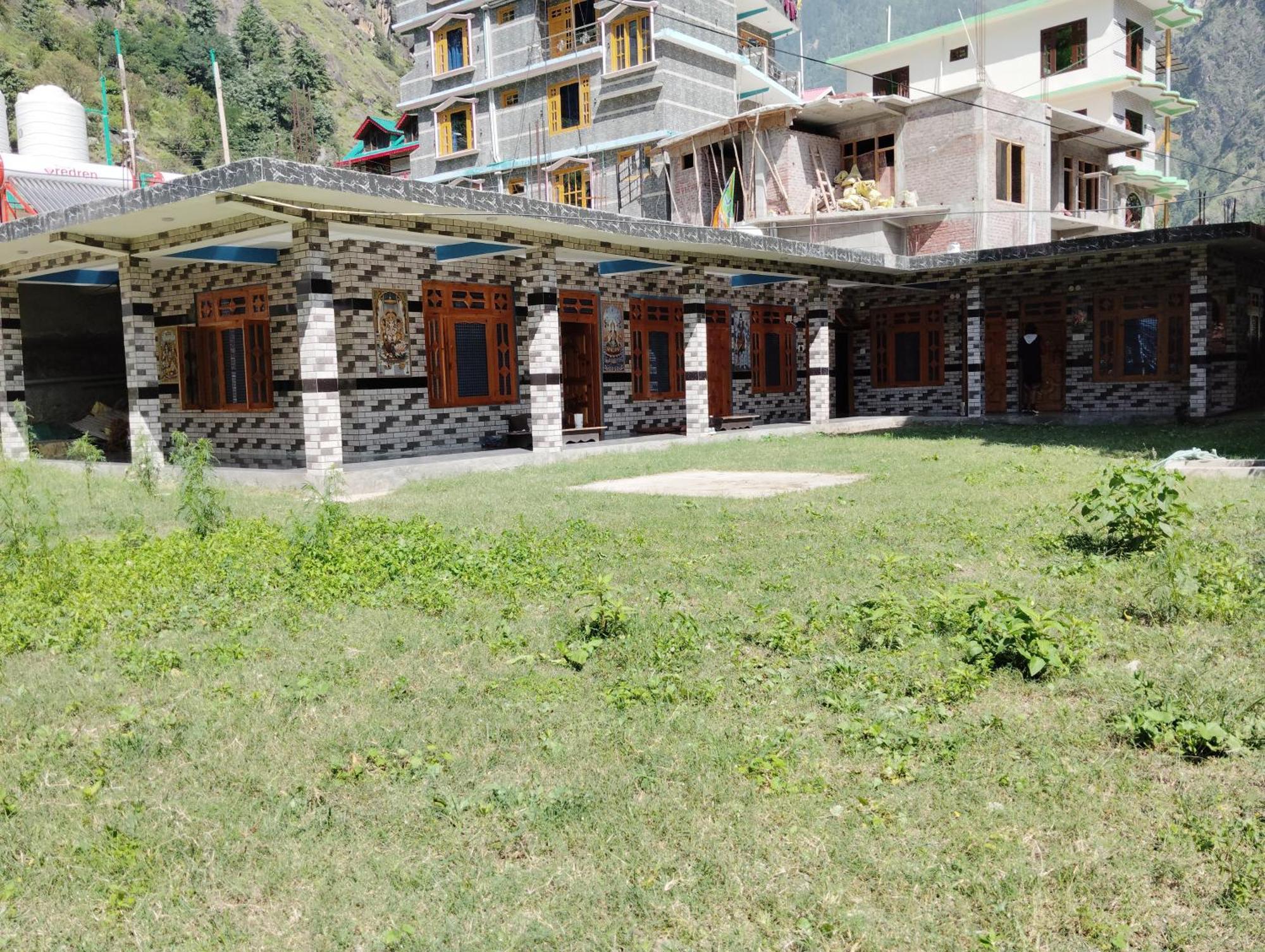 Dog N Hill Hotel Kasol Ngoại thất bức ảnh