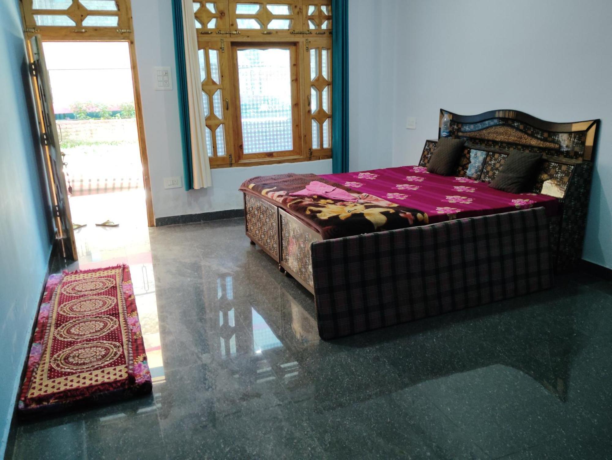 Dog N Hill Hotel Kasol Ngoại thất bức ảnh